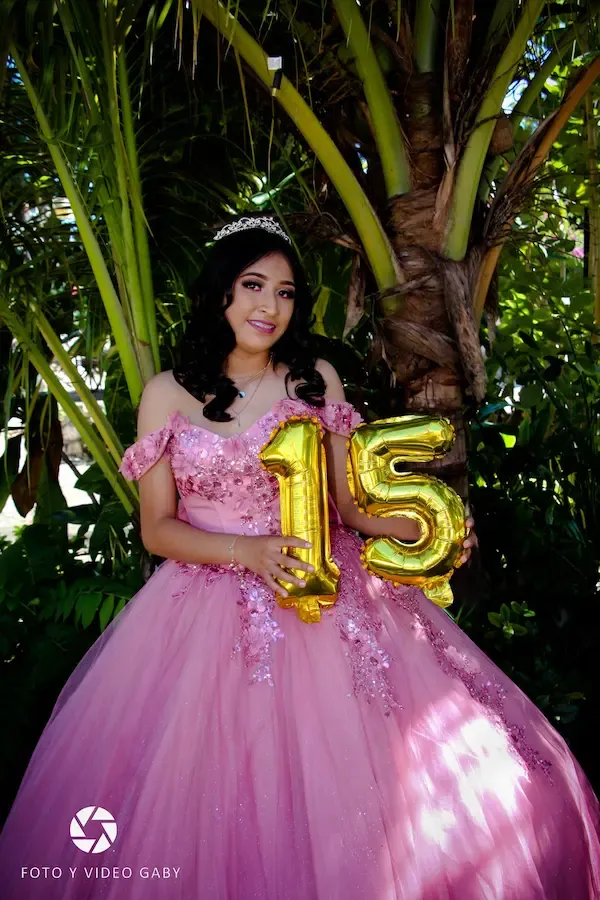 foto - 💍 Cobertura de eventos (bodas, XV años, bautizos, graduaciones)